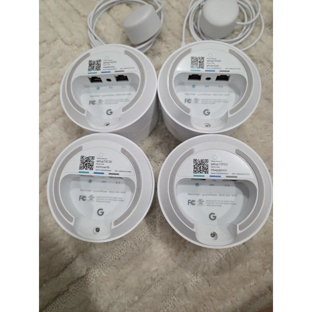 Google Wifi Whole Home Wi-Fi System - White GJ2CQ 4 Pack With Cords. EUC B5